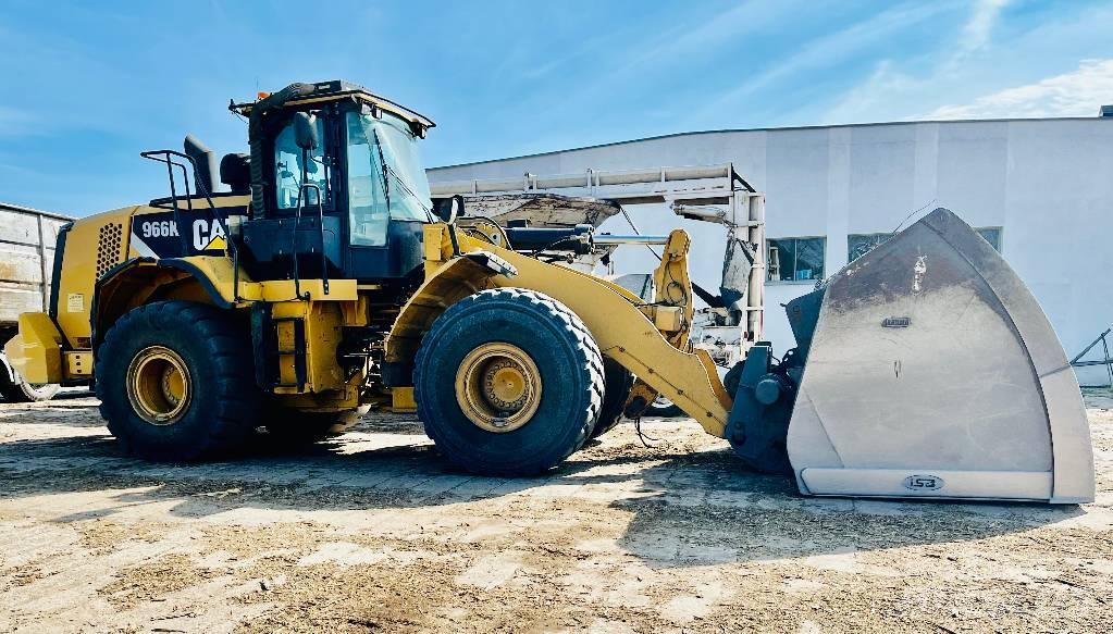 CAT 966K Фронтальные погрузчики