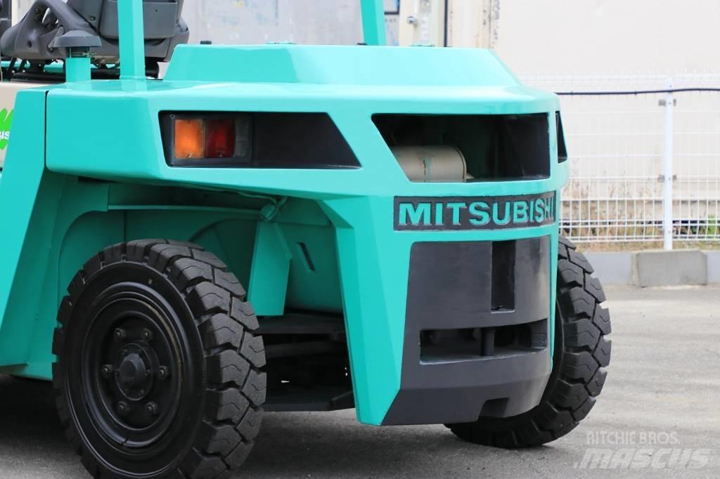 Mitsubishi FD60 Дизельные погрузчики
