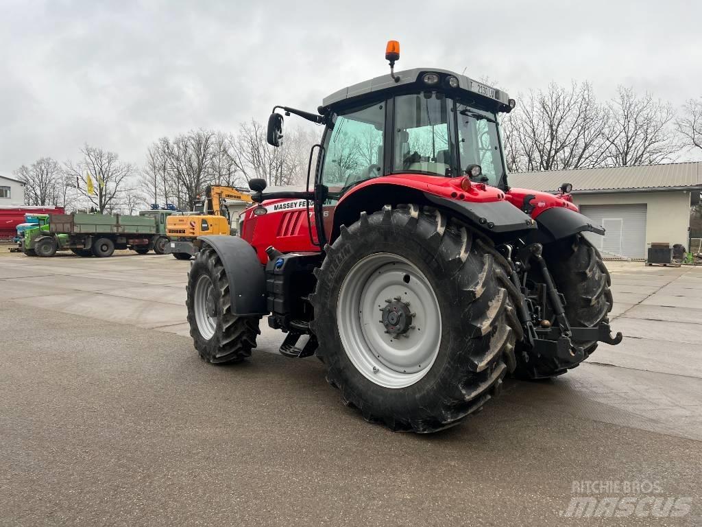 Massey Ferguson 7726 Трактора