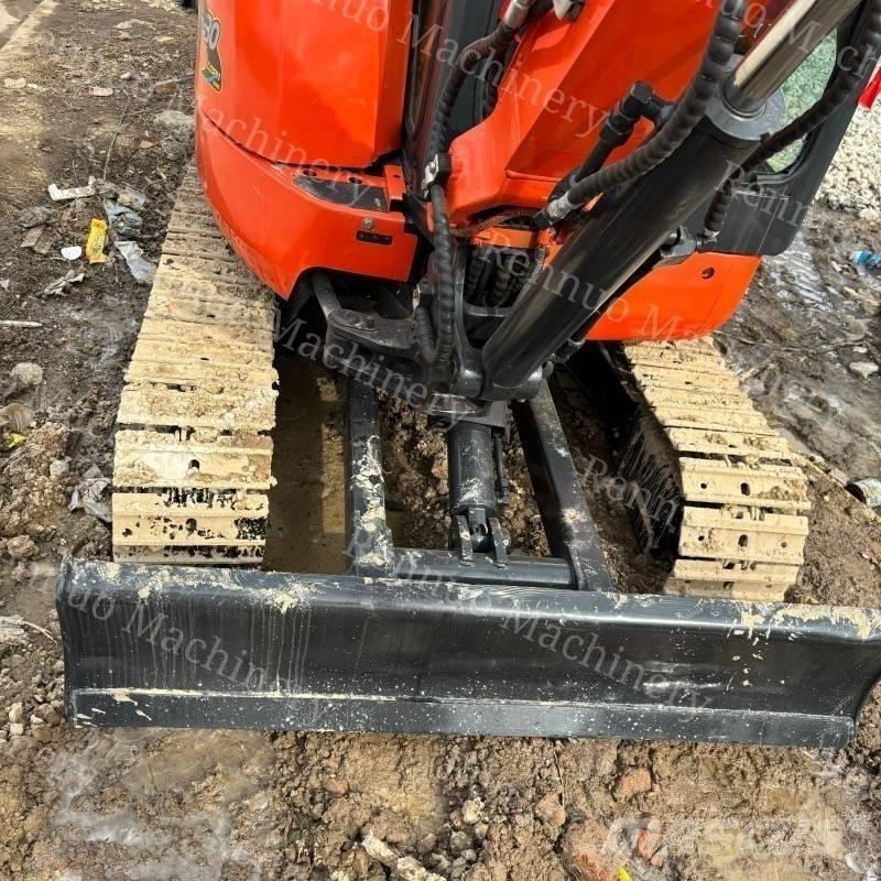 Kubota U 30 Мини-экскаваторы