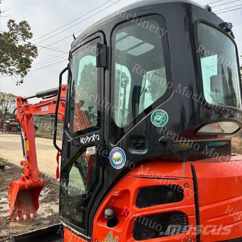 Kubota U 30 Мини-экскаваторы