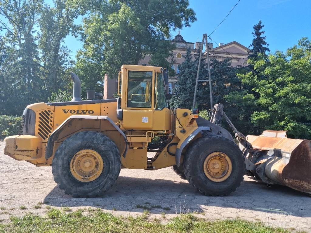 Volvo L 120 E Фронтальные погрузчики