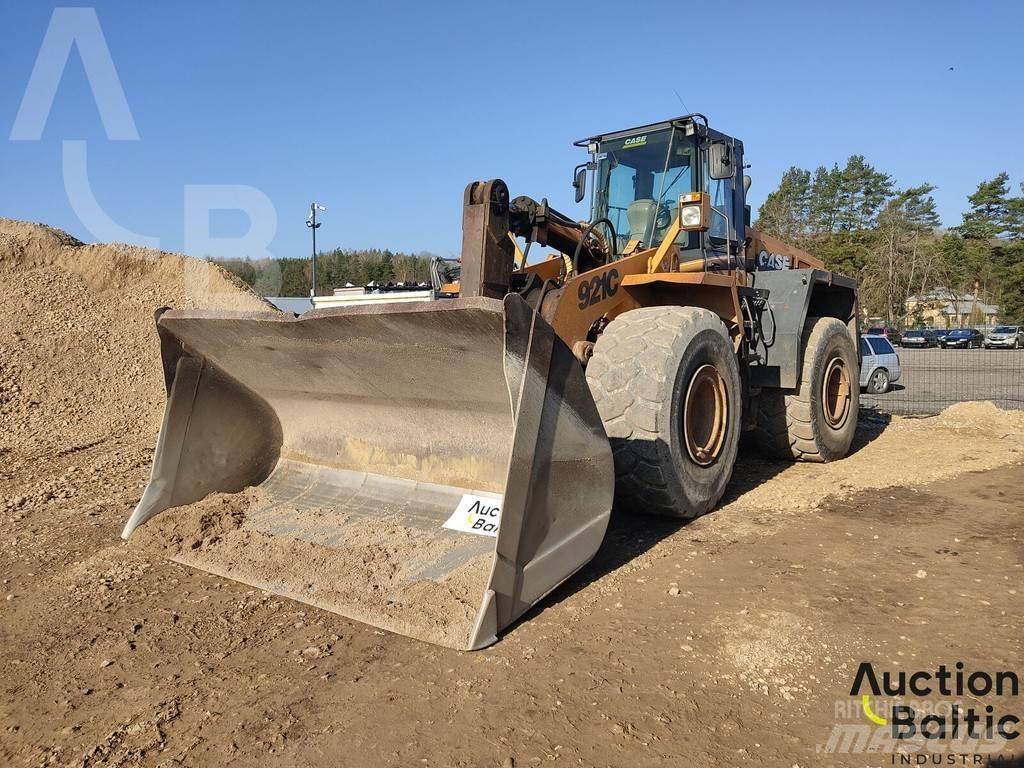 CASE 921 C Фронтальные погрузчики