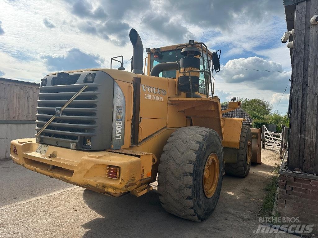 Volvo L 150 E Фронтальные погрузчики