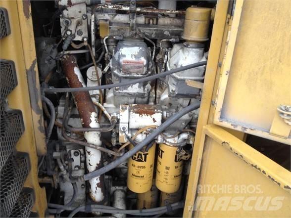 CAT 994 Фронтальные погрузчики