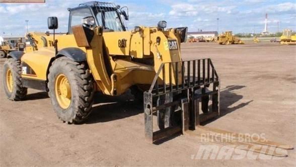 CAT TH560B Телескопические погрузчики