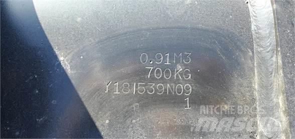 Hitachi  Ковши