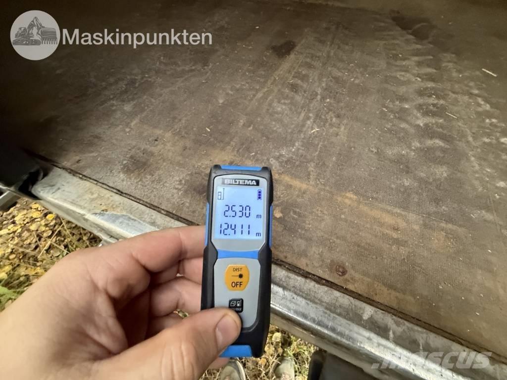 Närko D4HW13L62 Прицепы-фургоны