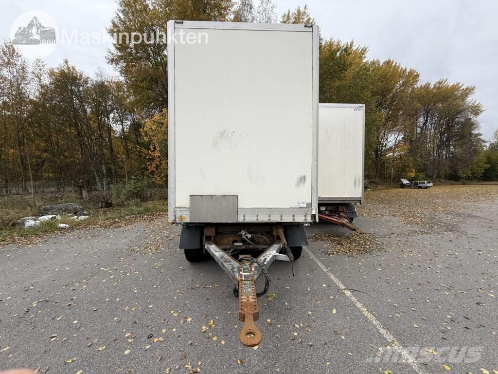 Närko D4HW13L62 Прицепы-фургоны