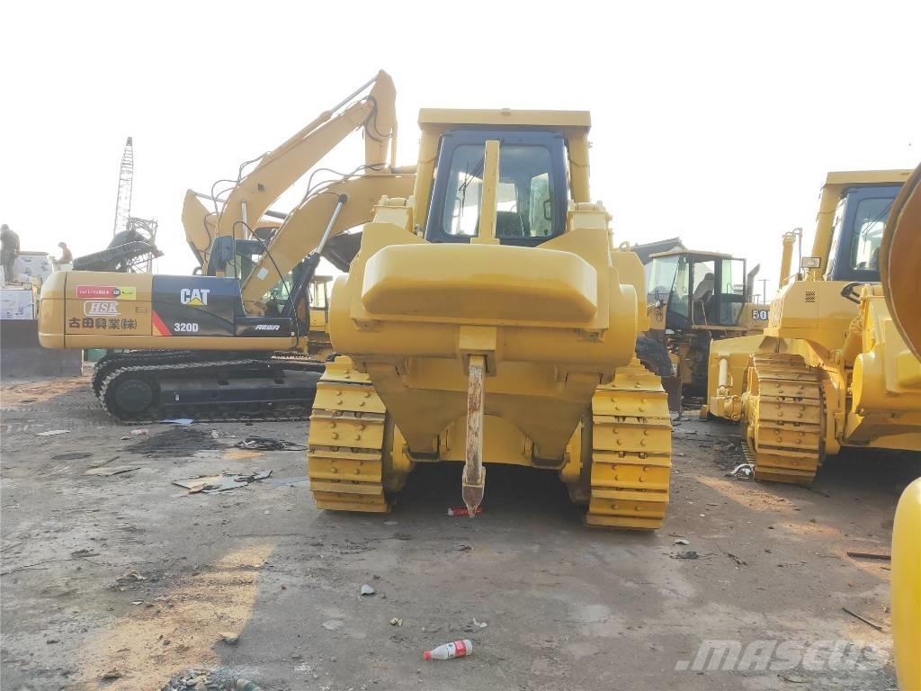 Komatsu D 155 AX-5 Гусеничные бульдозеры