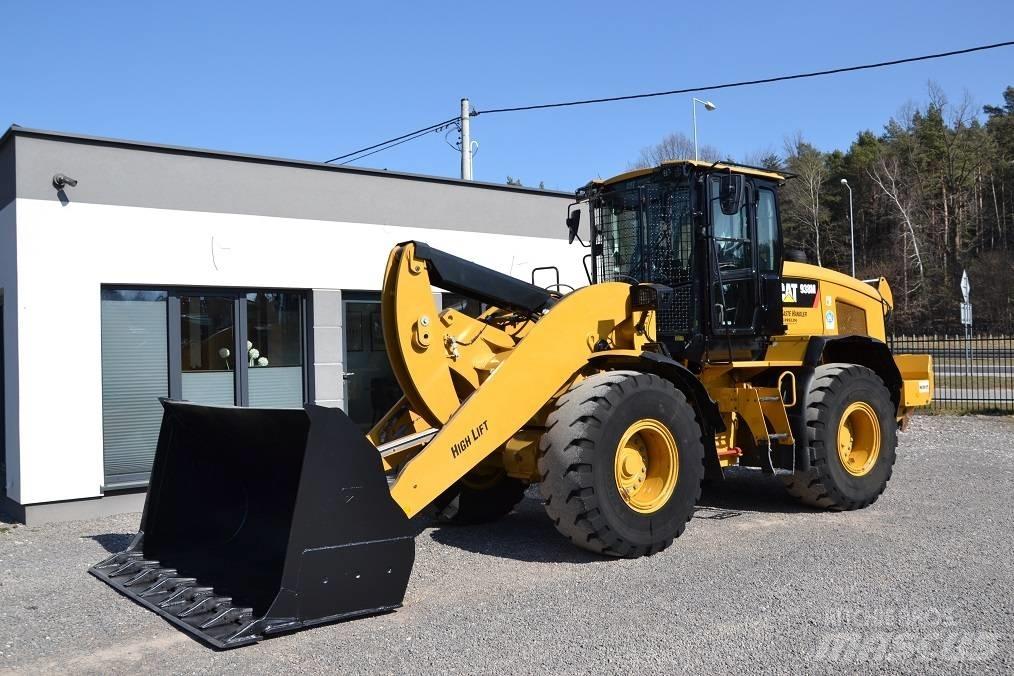 CAT 938 M Фронтальные погрузчики