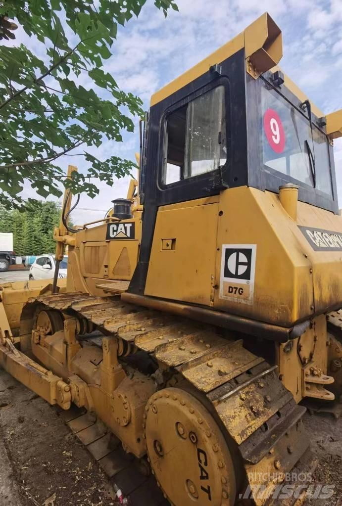 CAT D 7 G Гусеничные бульдозеры