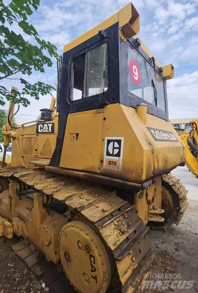 CAT D 7 G Гусеничные бульдозеры