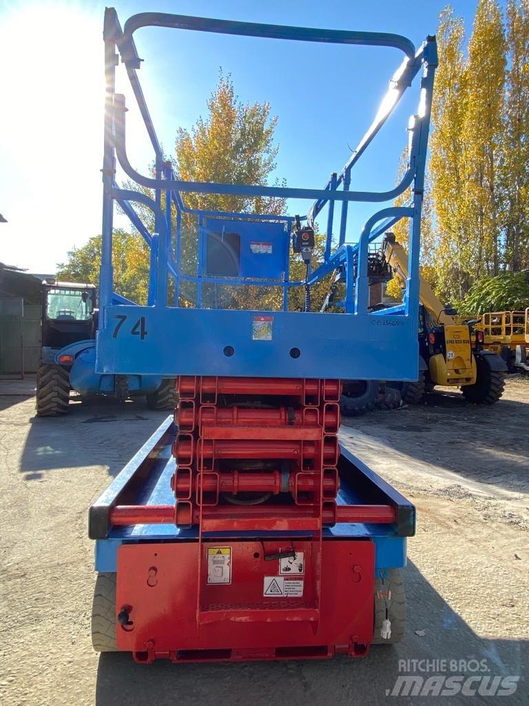 Haulotte Compact 12 Ножничные подъемники