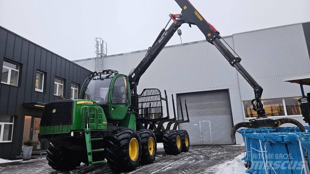 John Deere 1210 E Форвардеры