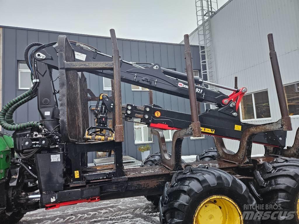 John Deere 1210 E Форвардеры
