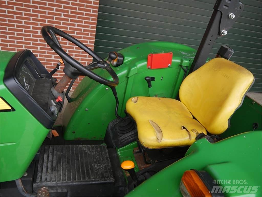John Deere 5065E Трактора