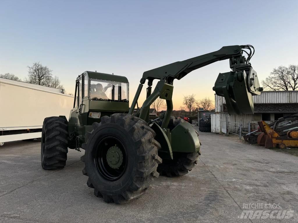 Clark Ranger 667C Трелевочные трактора