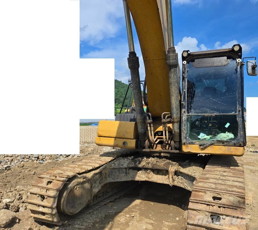 CAT 330 Гусеничные экскаваторы
