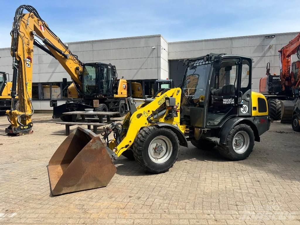 Wacker Neuson WL34 Фронтальные погрузчики