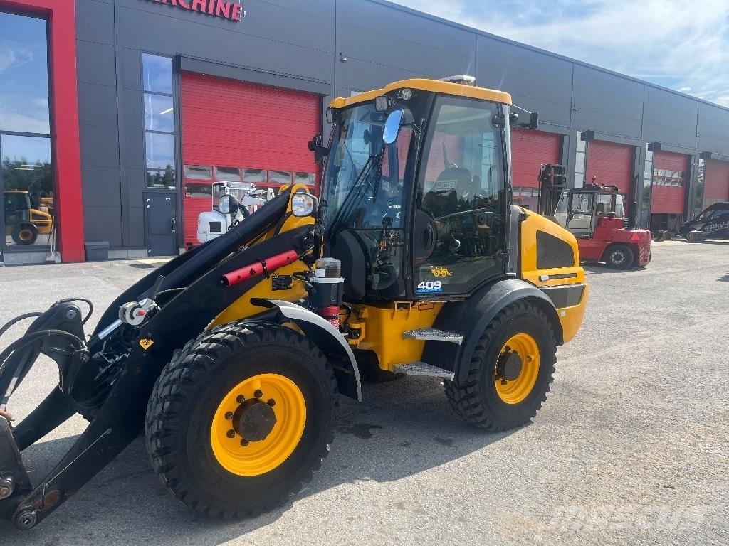 JCB 409 / Myyty, Sold Фронтальные погрузчики