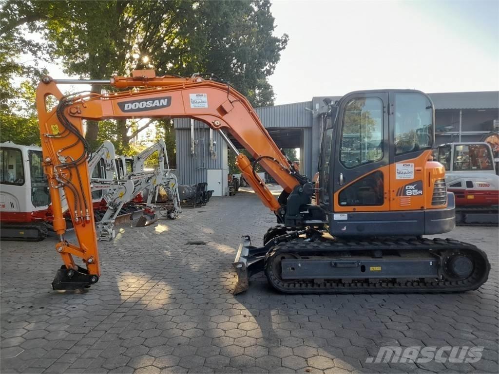 Doosan DX85R-3 Малые экскаваторы 7т-12т
