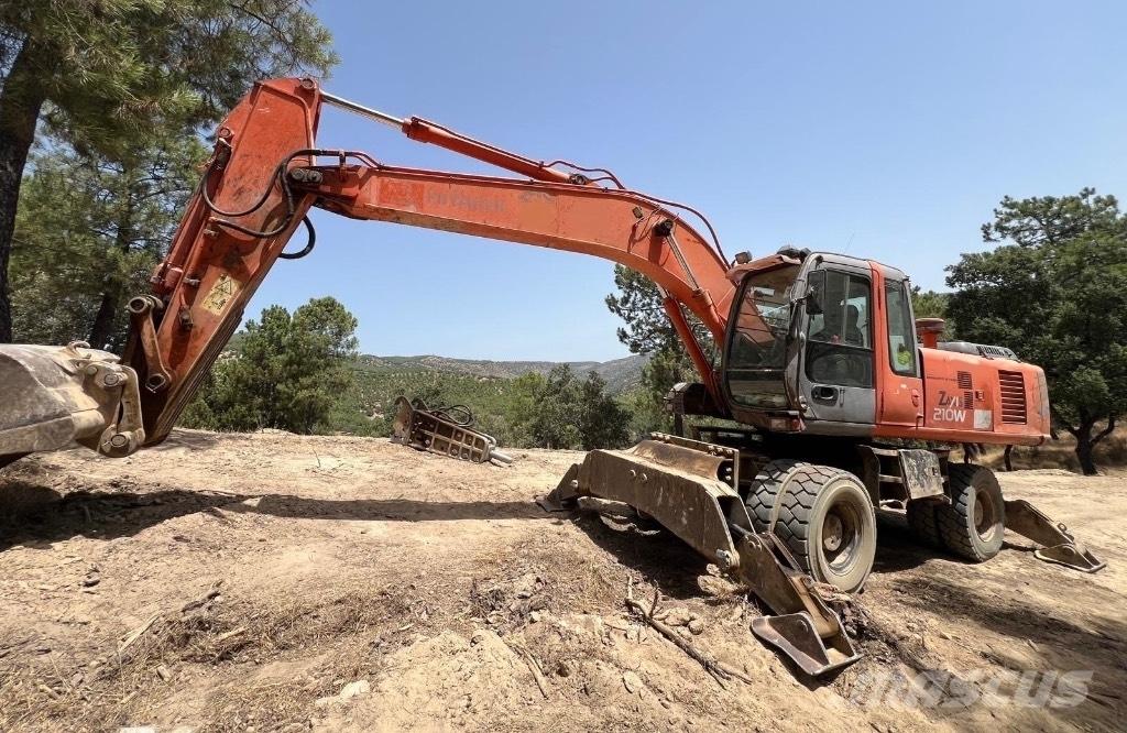 Hitachi ZX 210 W Колёсные экскаваторы