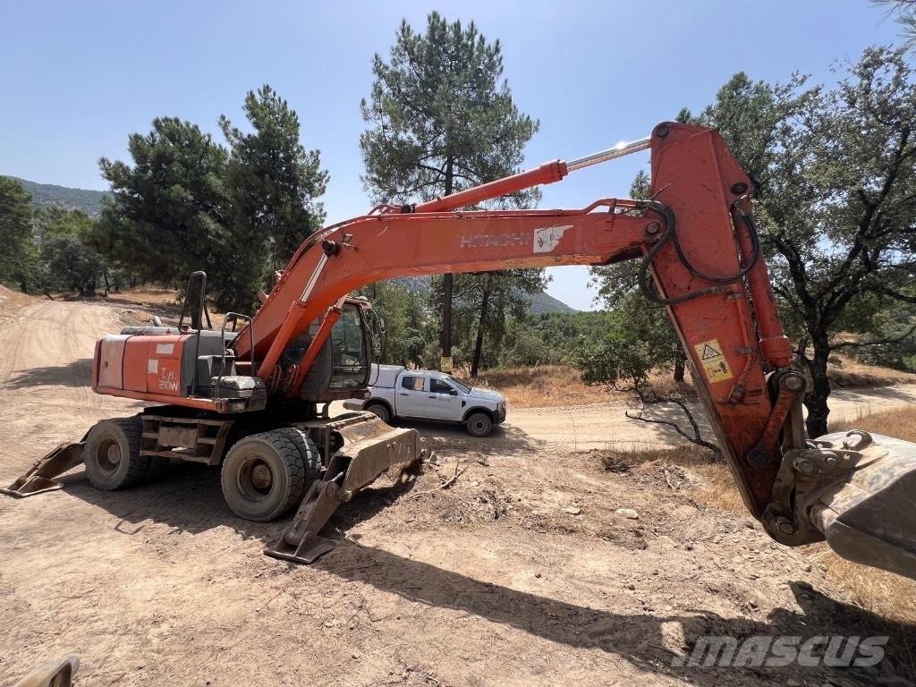 Hitachi ZX 210 W Колёсные экскаваторы