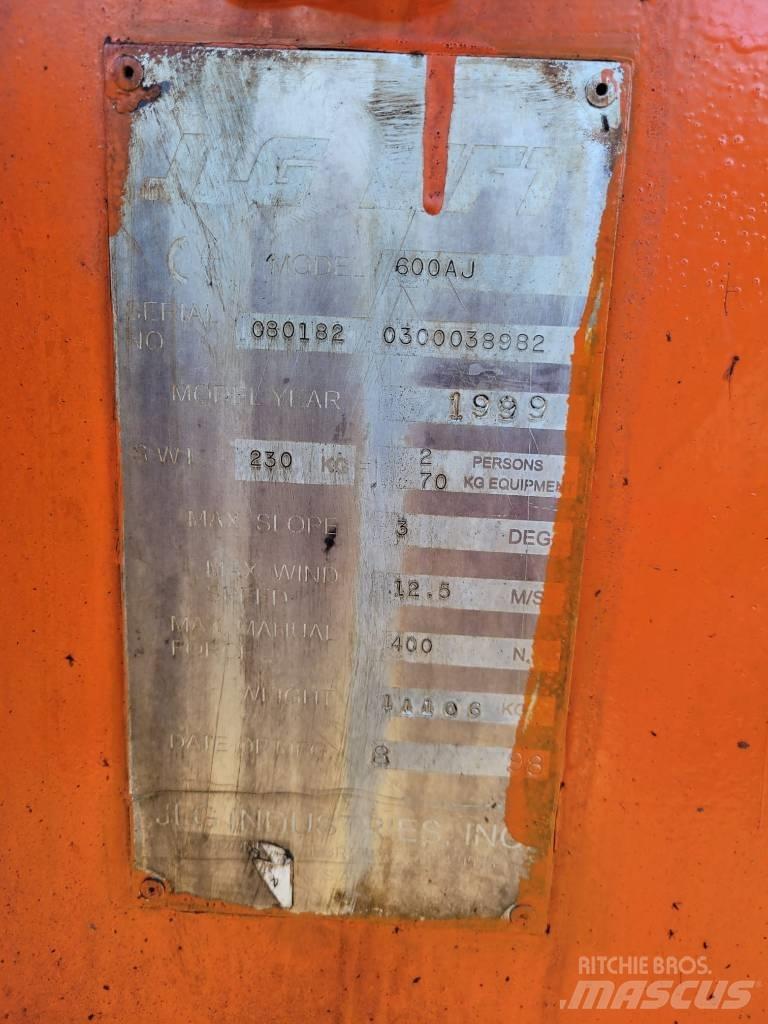 JLG 600 AJ Телескопические подъемники