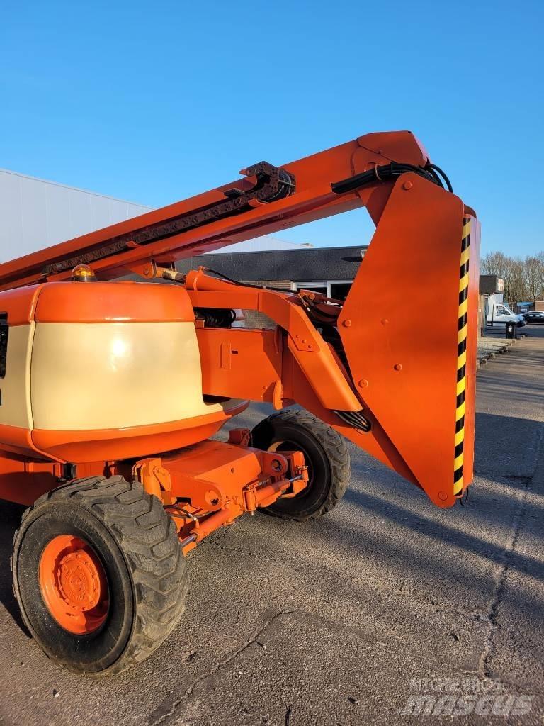 JLG 600 AJ Телескопические подъемники