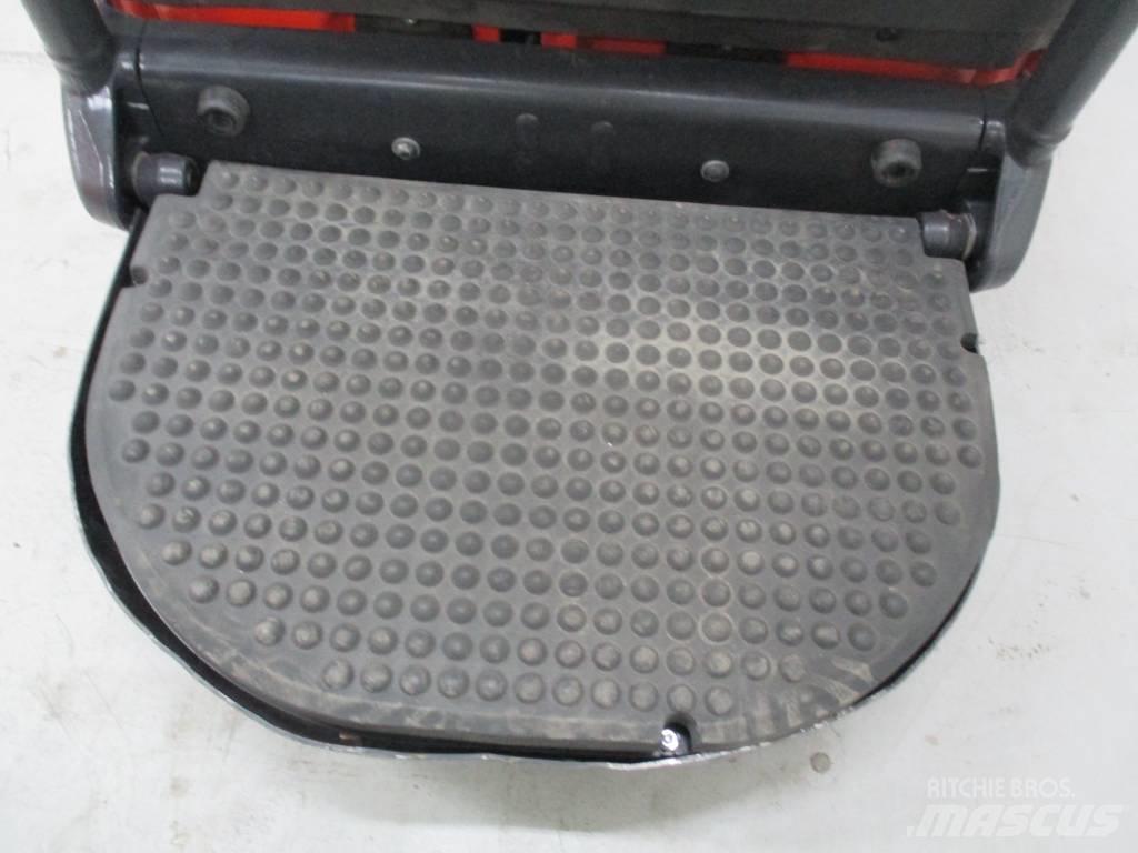 Linde L14 AP Самоходные электроштабелёры