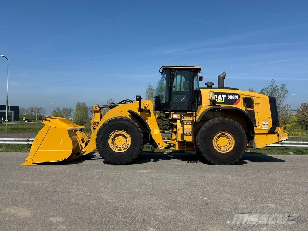 CAT 980M Фронтальные погрузчики