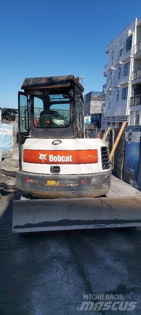 Bobcat E 55 Мини-экскаваторы