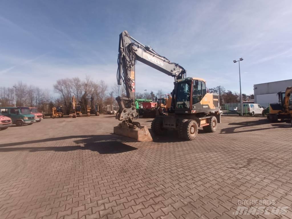 Volvo EW 180 E Колёсные экскаваторы