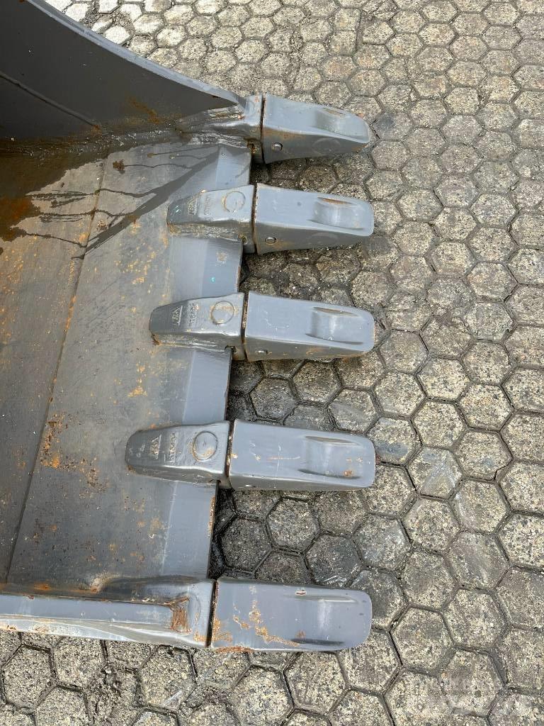 Volvo EC355 Bucket Ковши