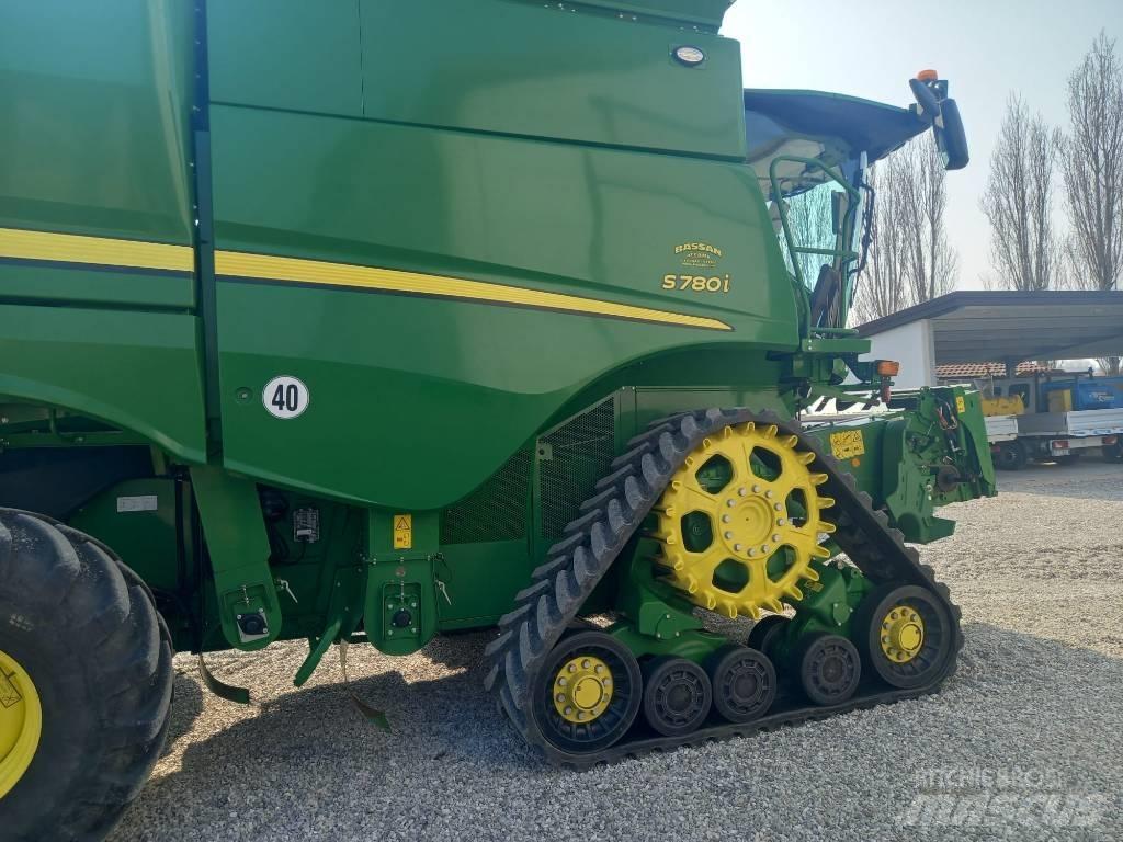 John Deere S 780i Зерноуборочные комбайны