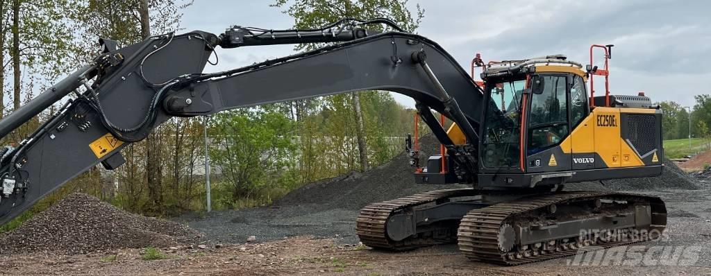 Volvo EC 250 EL Гусеничные экскаваторы