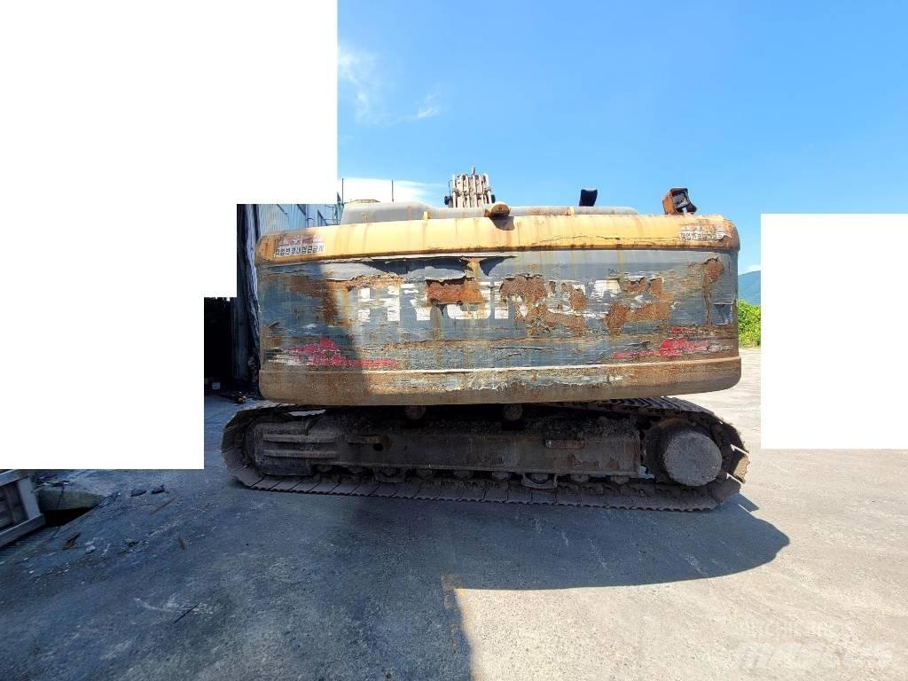 Hyundai Robex 300 LC Гусеничные экскаваторы