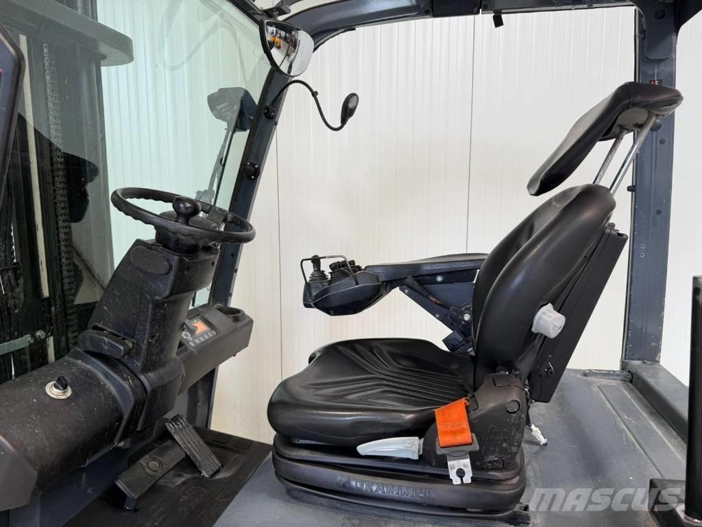 Toyota 8FBMKT30 Электропогрузчики