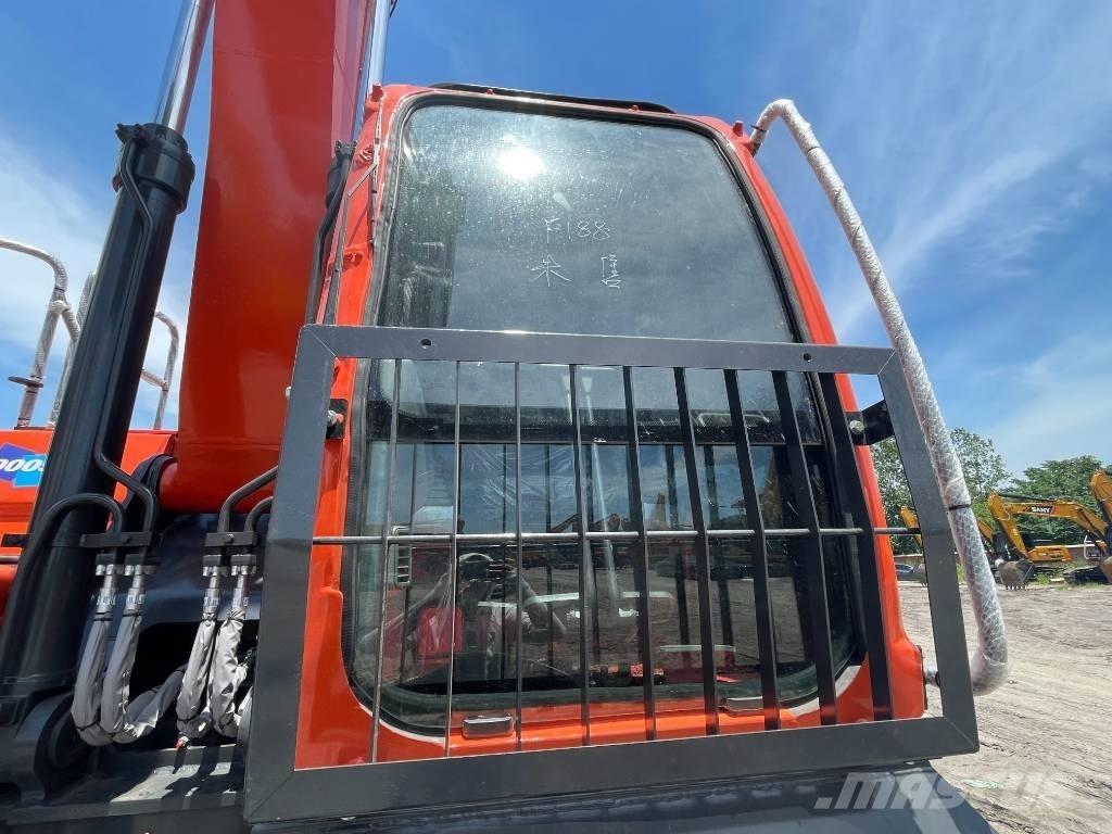 Doosan DX 300 Гусеничные экскаваторы