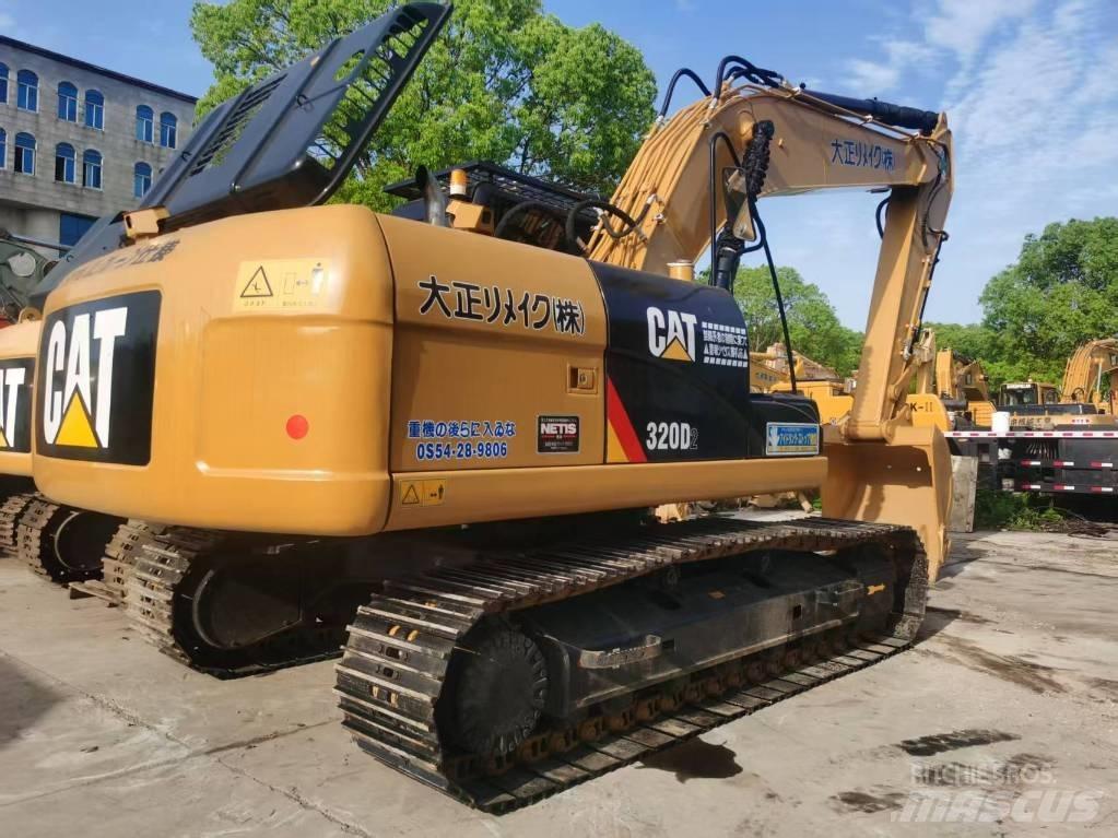 CAT 320d2 Гусеничные экскаваторы