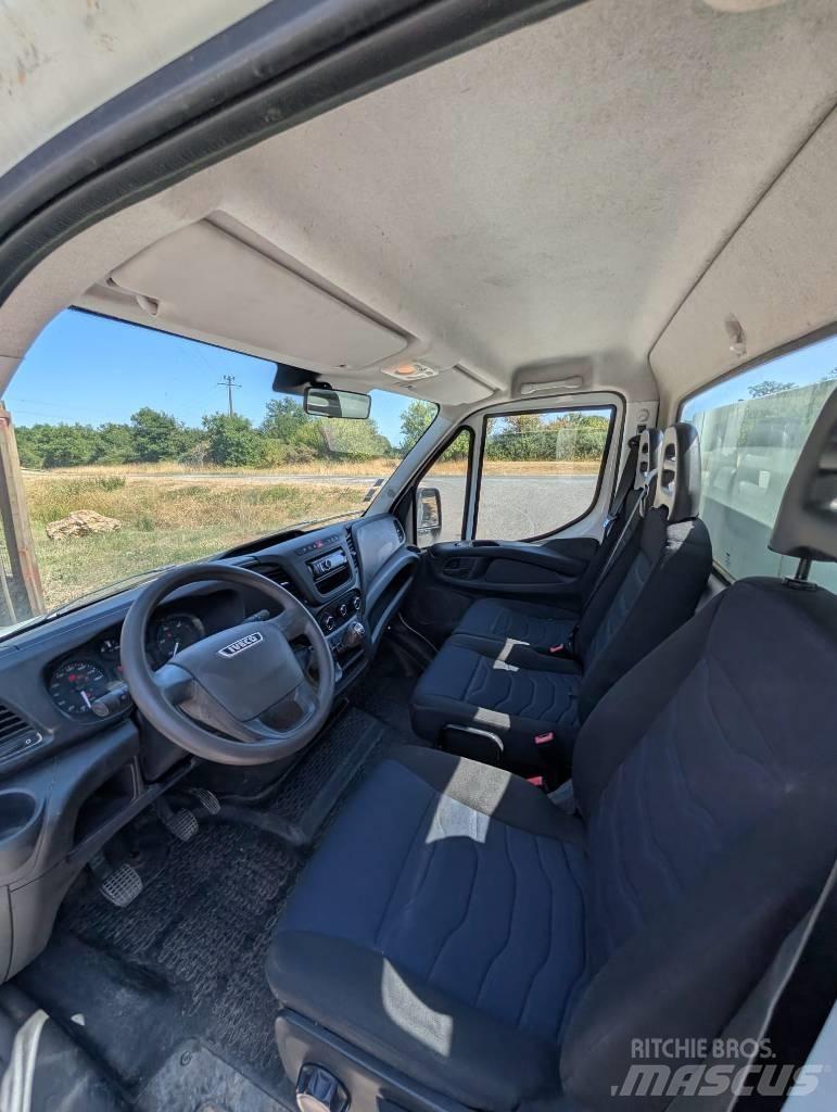 Iveco 35-12 Бортовые фургоны