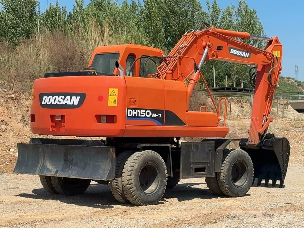 Doosan DH150 W-7 Колёсные экскаваторы