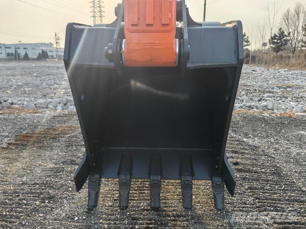 Doosan DX225 Гусеничные экскаваторы
