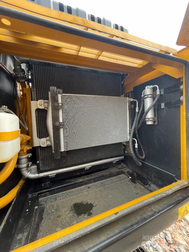 Sany SY 215 C Гусеничные экскаваторы