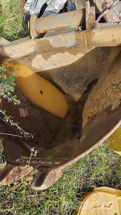  inconnu Axe Ковши