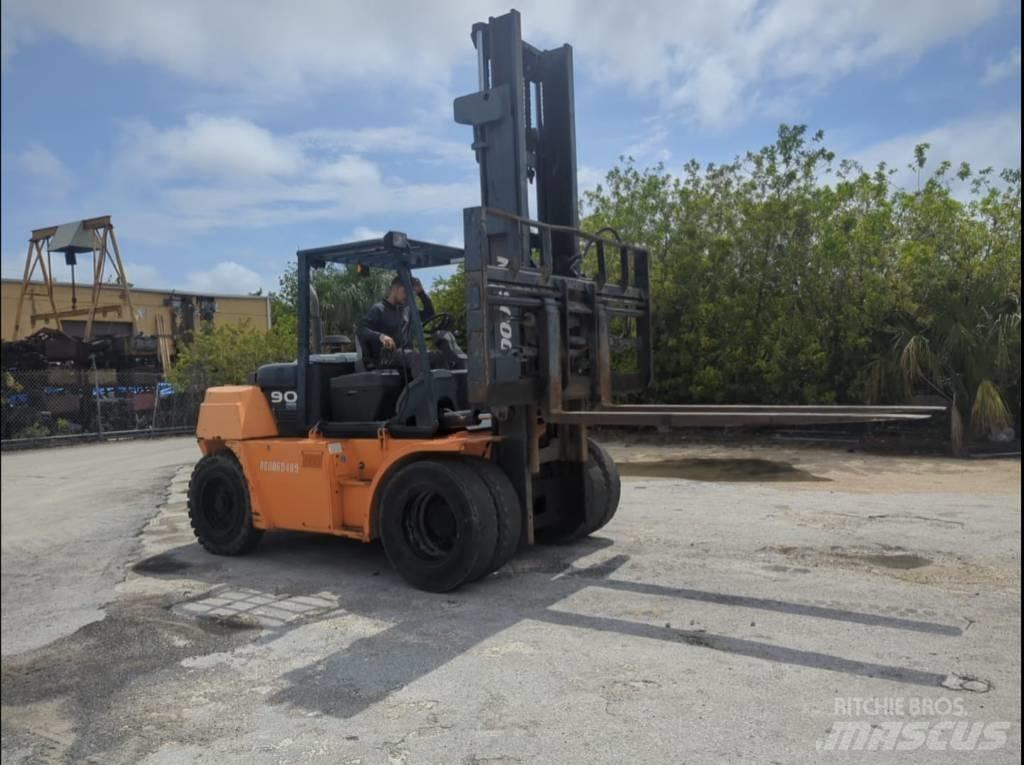 Doosan D 90 S-7 Другие складские механизмы