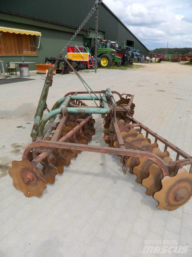 Kverneland 300 Дисковые бороны