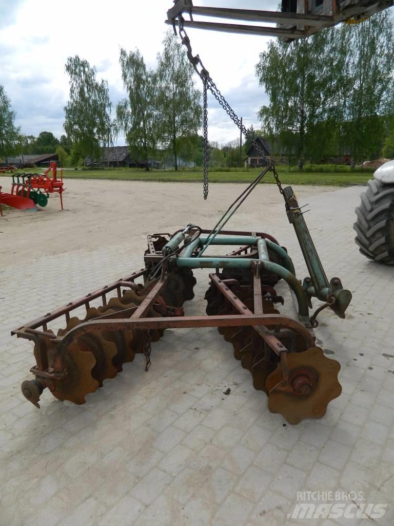 Kverneland 300 Дисковые бороны