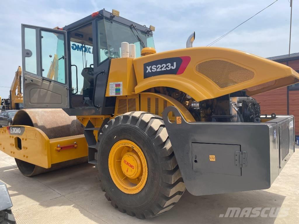 XCMG XS 223 J Грунтовые катки